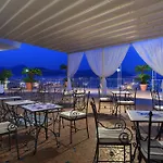 Lloyd's Baia 4* Vietri