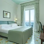 Lloyd's Baia 4* Vietri