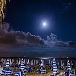 Lloyd's Baia Vietri