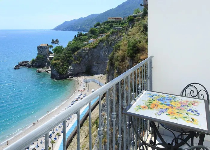 Lloyd's Baia 4* Vietri