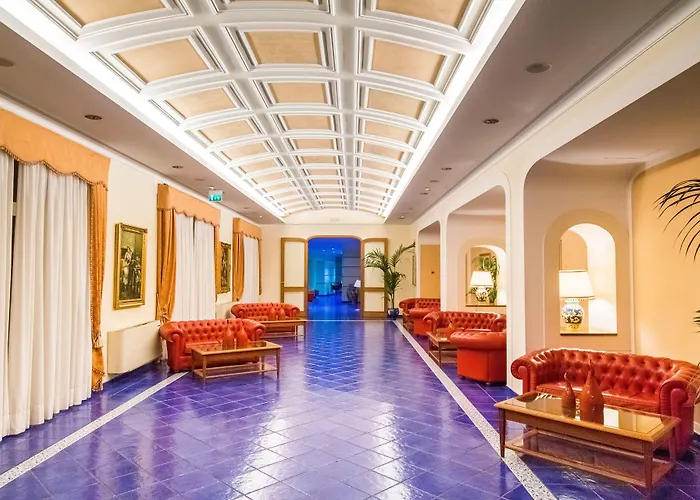 Lloyd's Baia 4* Vietri