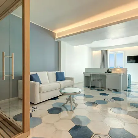 Lloyd's Baia 4* Vietri