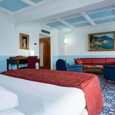 Hotel Lloyd's Baia Vietri