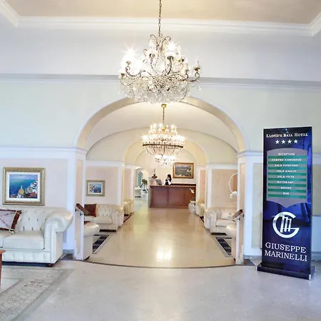 Hotel Lloyd's Baia Vietri