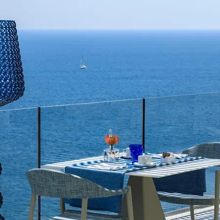 Hotel Lloyd's Baia Vietri