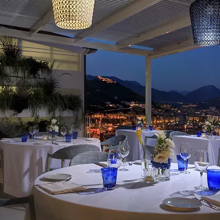 Hotel Lloyd's Baia 4*